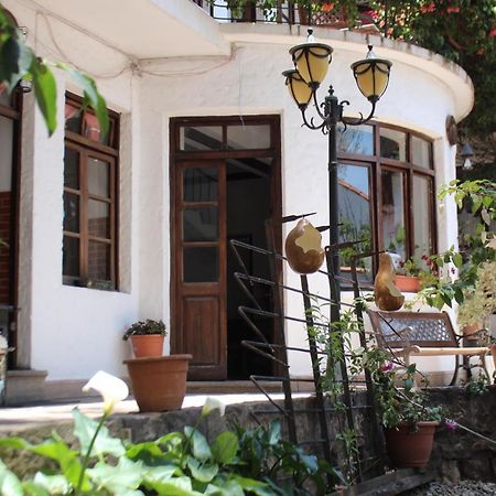 Hostal Viejo Olivo Sucre Exterior photo
